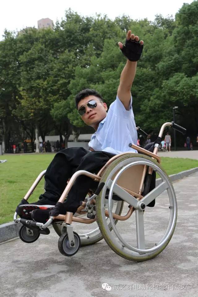 威之群征文:公益大爱,伴我前行